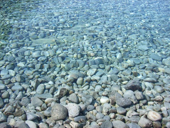 Sauberes Wasser kommt in der Natur nicht mehr häufig vor